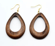 Load image into Gallery viewer, Wooden Allure Earrings